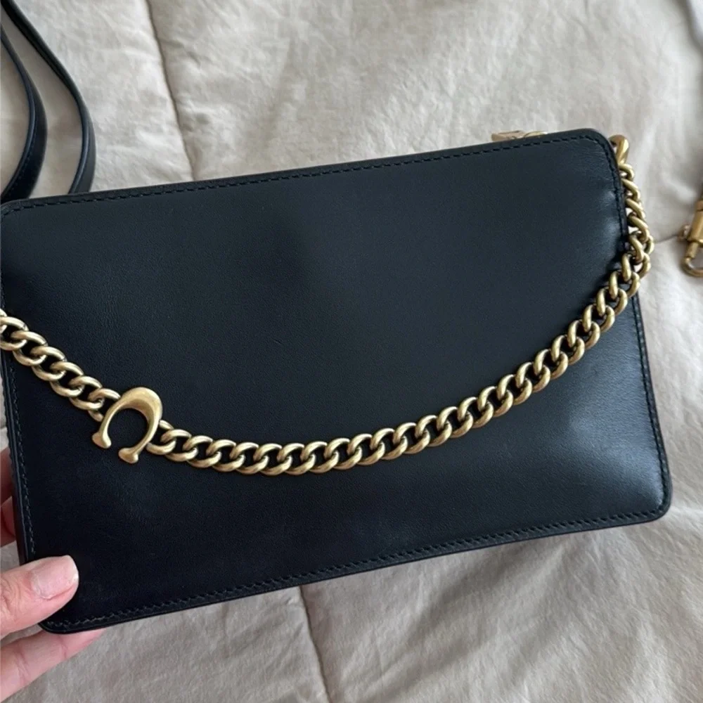 Coach crossbody bag - Picture 2 of 7